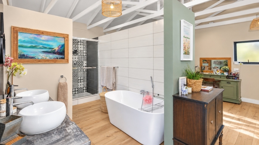 4 Bedroom Property for Sale in Magalies Golf Estate North West